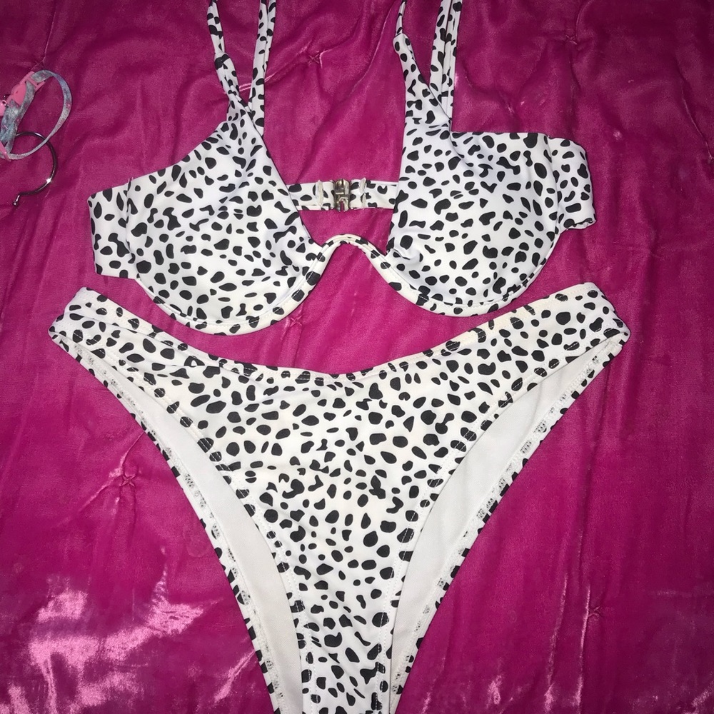 bathing suit